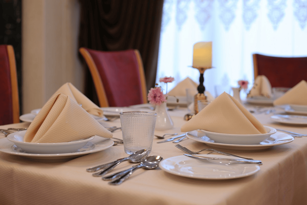 WHERE Taste Meets TREND 01